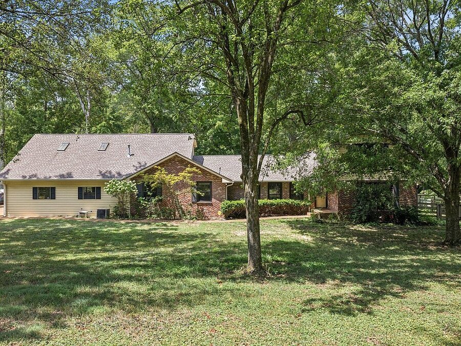 Purchased: 881 Holly Tree Gap Rd, Brentwood, TN 37027