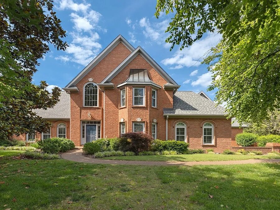 Sold property: 208 Lake Ridge Ct, Franklin, TN