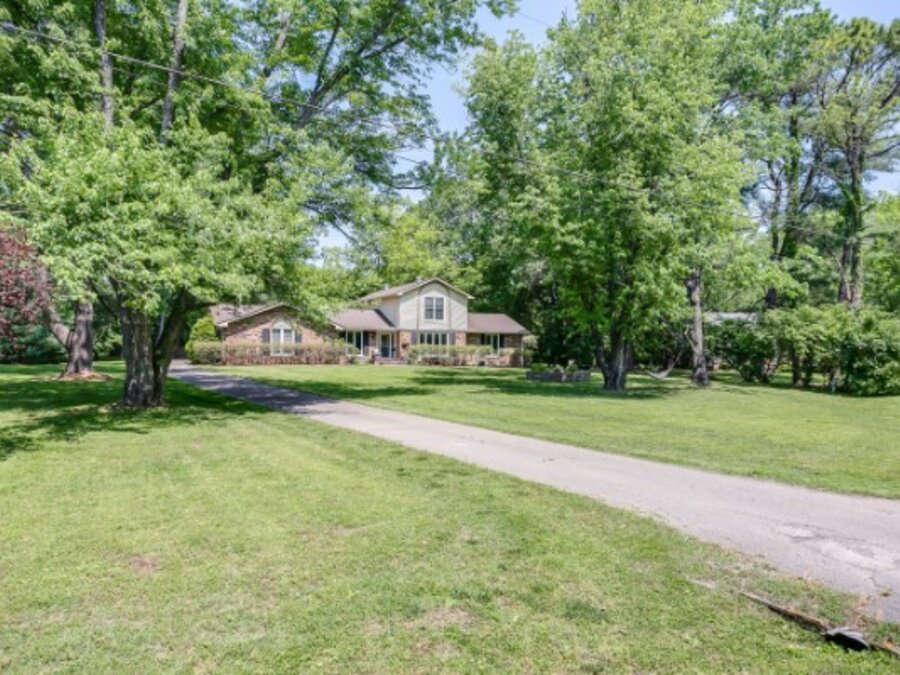 Sold property: 1203 Warner Ct, Brentwood, TN