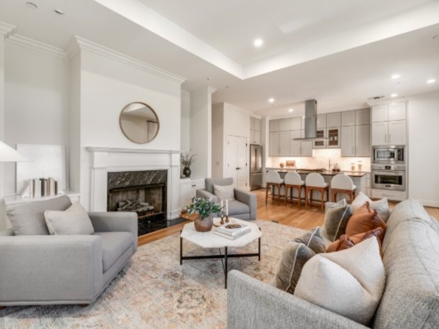 Sold property: 3826 Bedford Ave #303, Nashville, TN